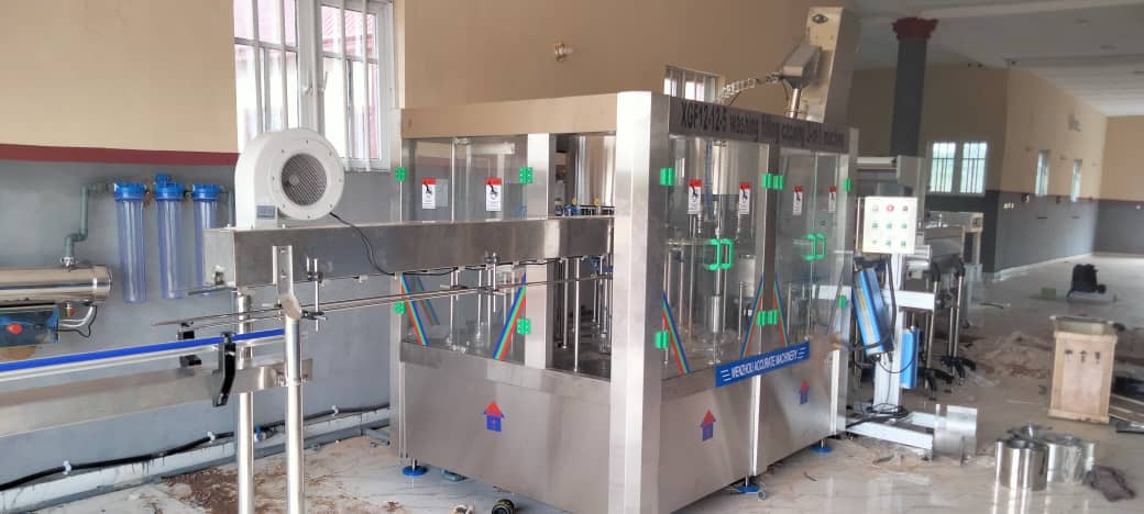 BOTTLE WATER MACHINE 12-12-5