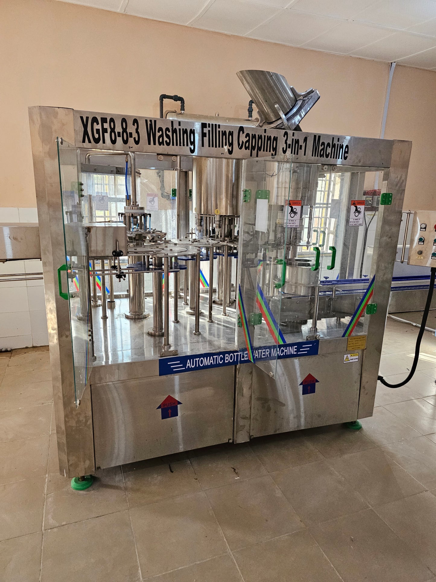 BOTTLE WATER MACHINE 8-8-3